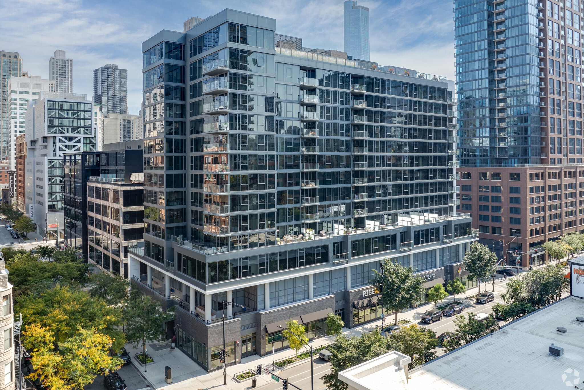 169 W Huron St, Chicago, IL for Rent