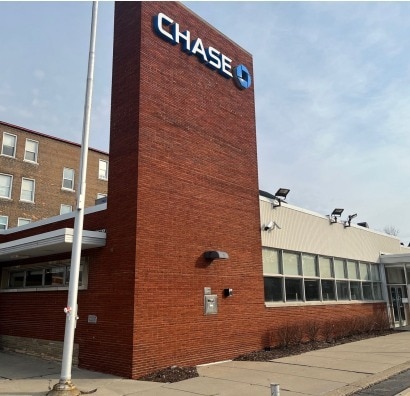 11606 Woodward Ave, Detroit, MI for Sale