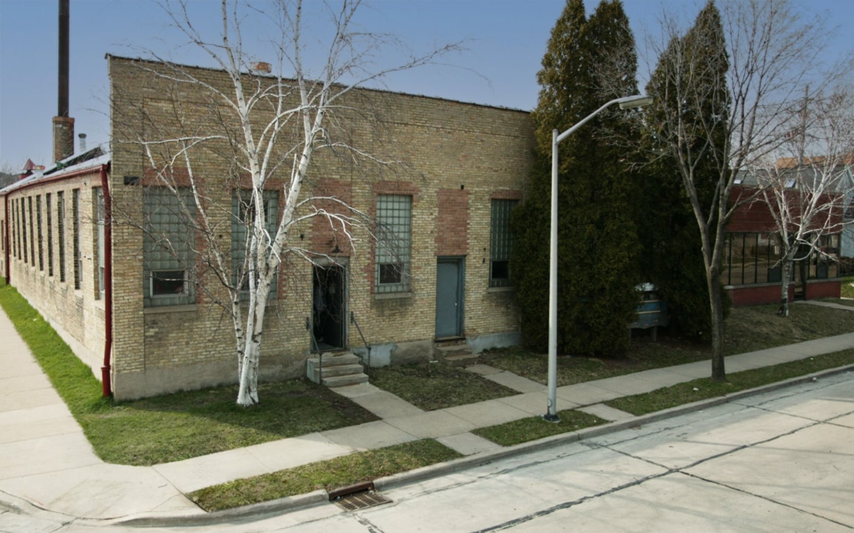 1819 S 71st St, Milwaukee, WI for Sale