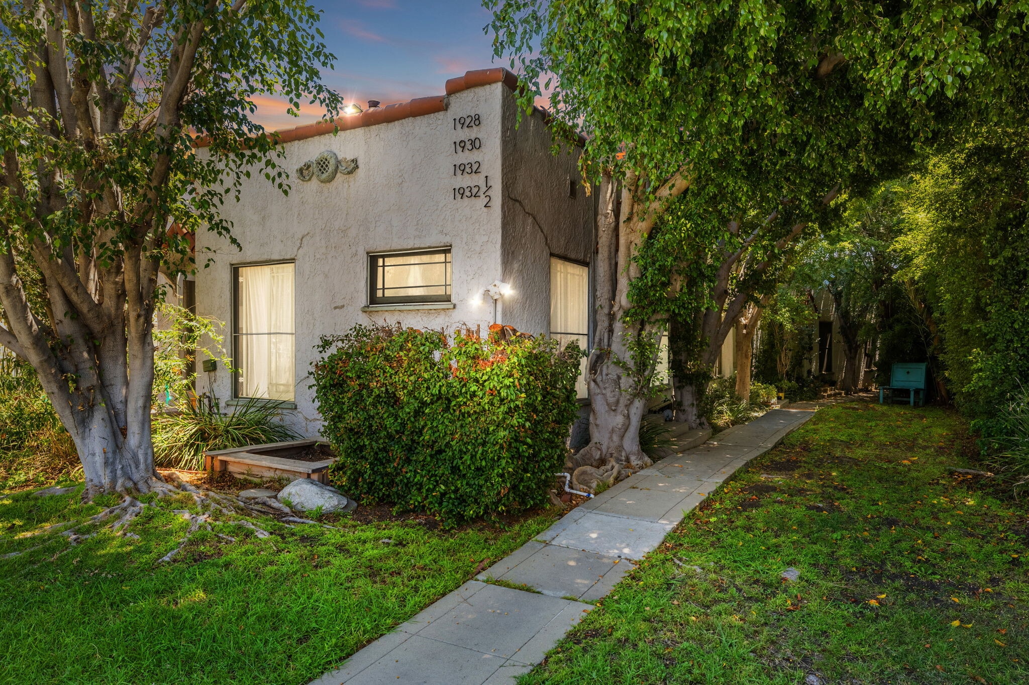 1928 Rosalia Rd, Los Angeles, CA for Sale