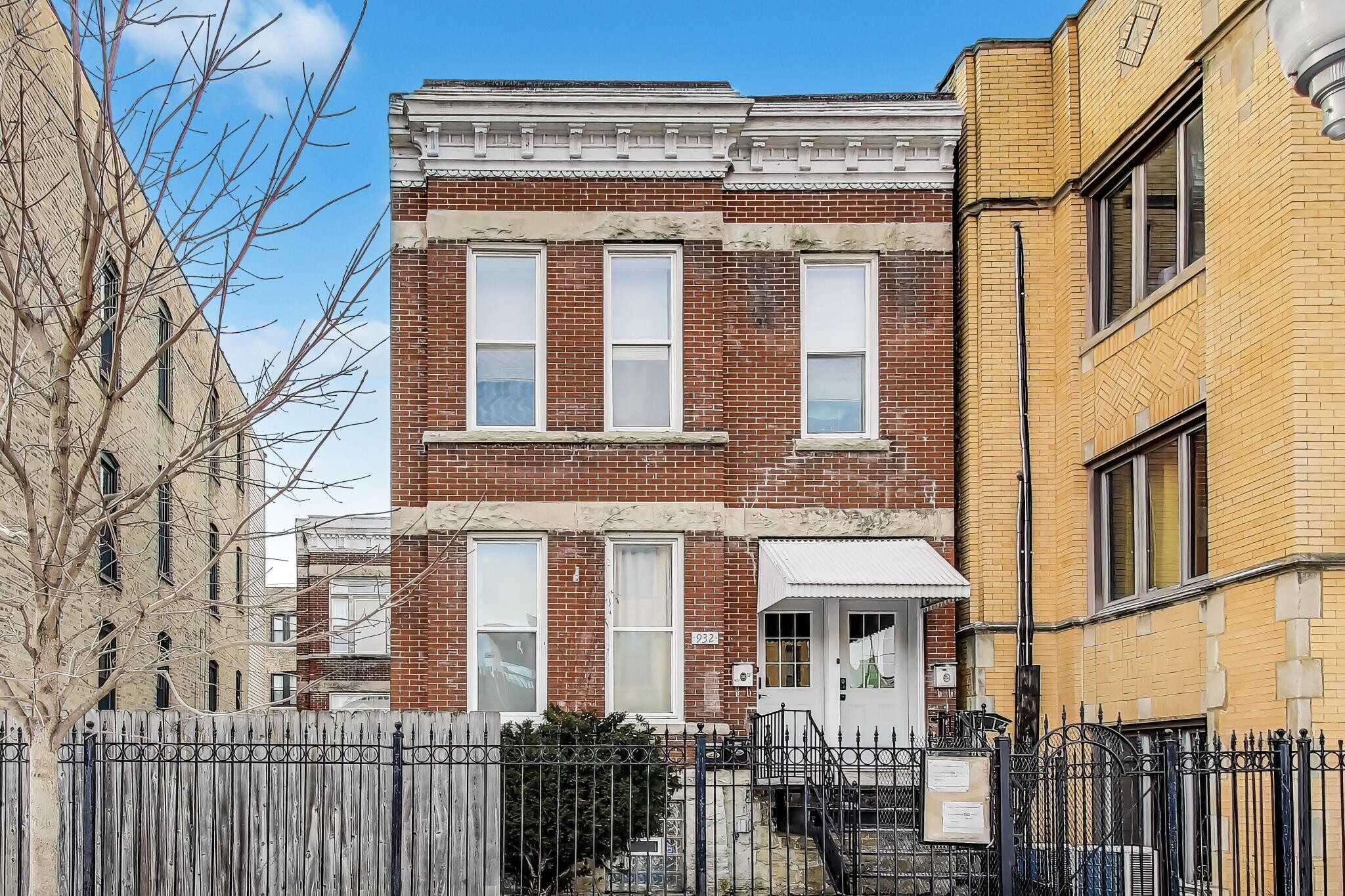 932 N Richmond St, Chicago, IL for Sale