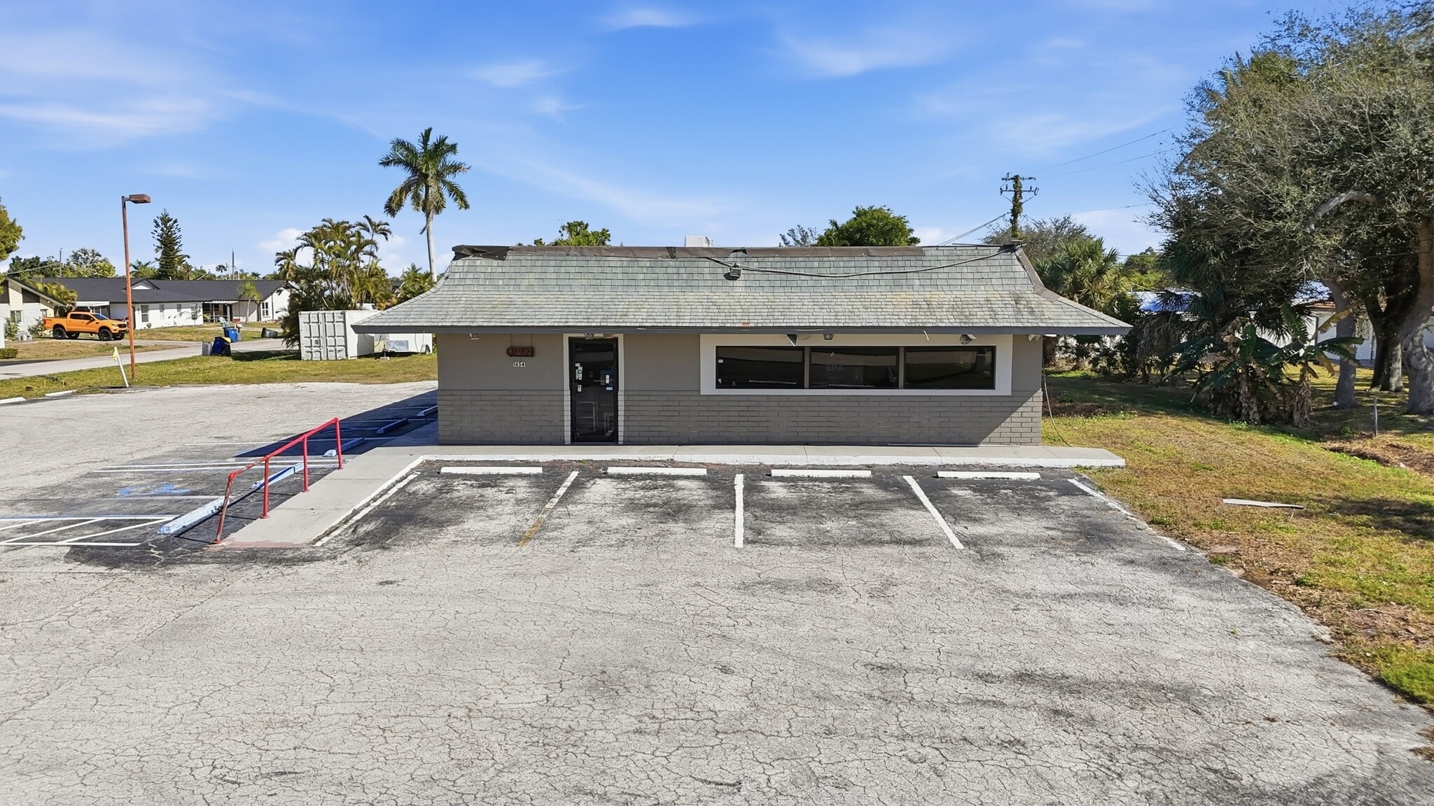 16541 San Carlos Blvd, Fort Myers, FL for Sale