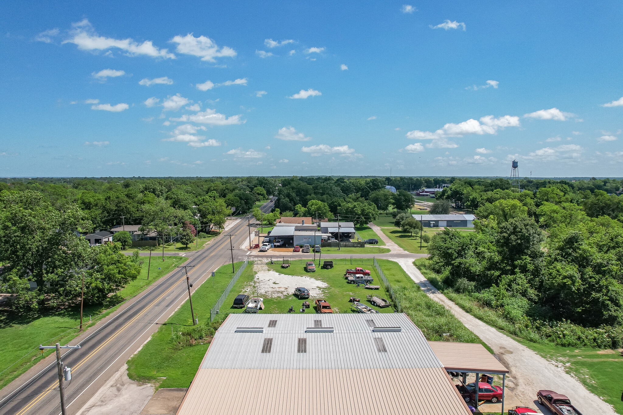 418 S Commerce St, Bremond, TX for Sale