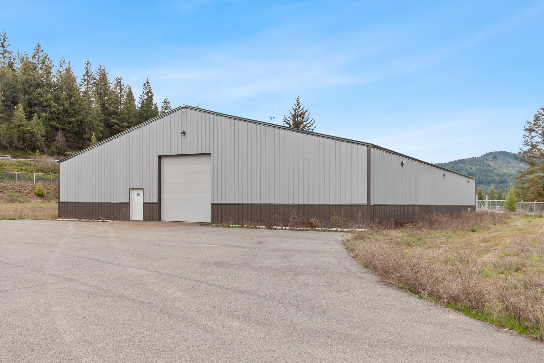 275 Industrial Park Ave, Spirit Lake, ID for Rent