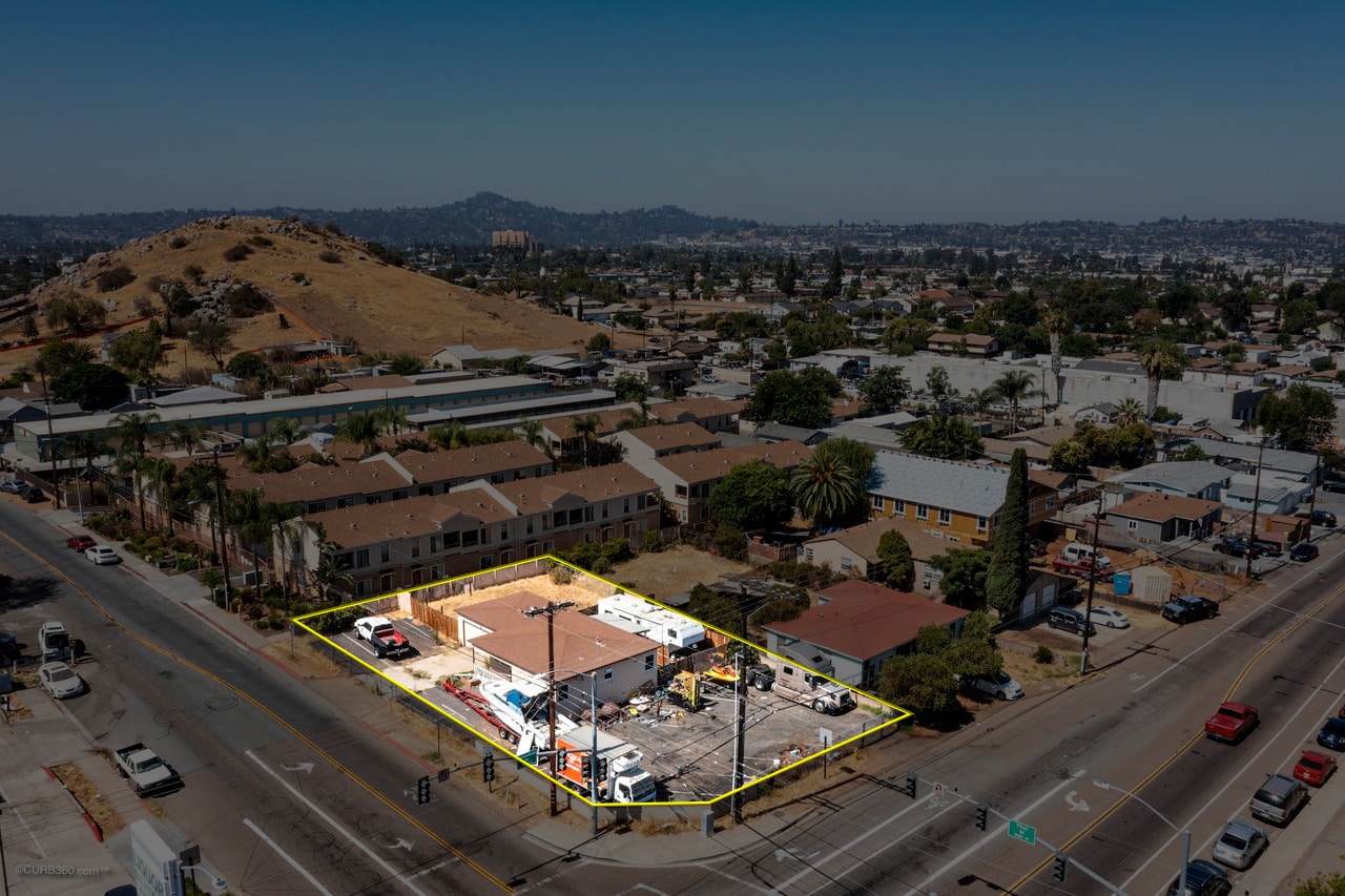 1256 N 1st St, El Cajon, CA for Sale