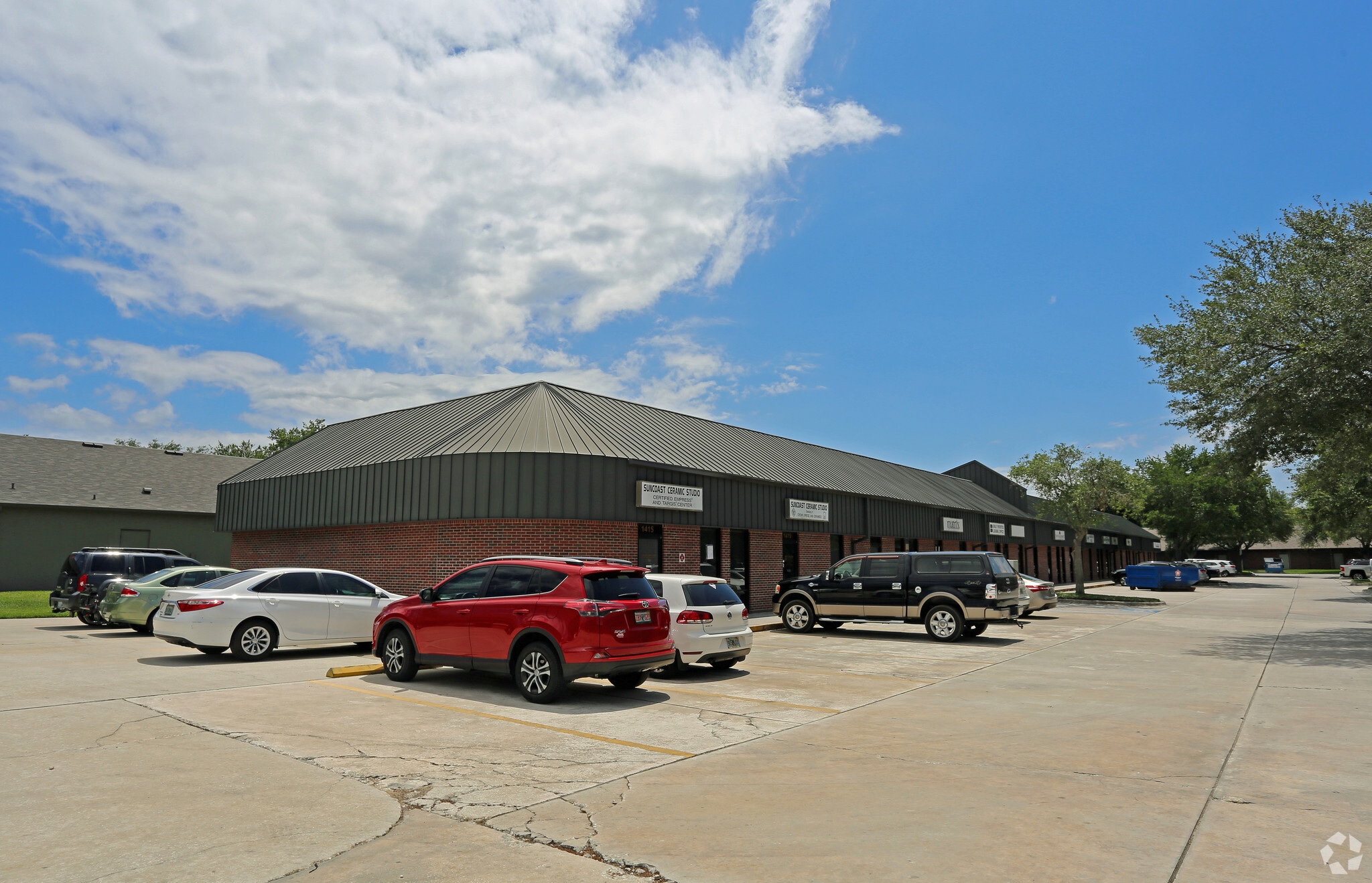 1415-1441 Oakfield Dr, Brandon, FL for Rent