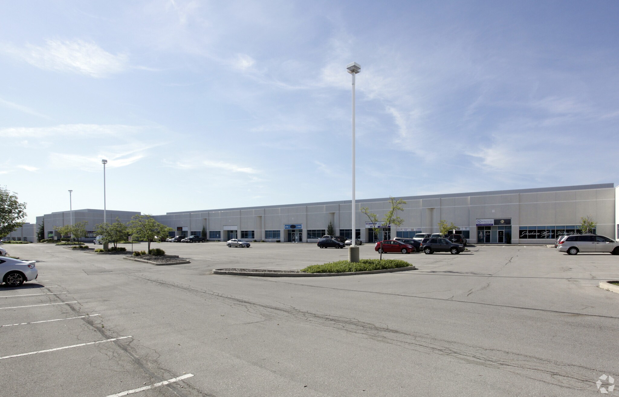 3250 Ridgeway Dr, Mississauga, ON for Rent