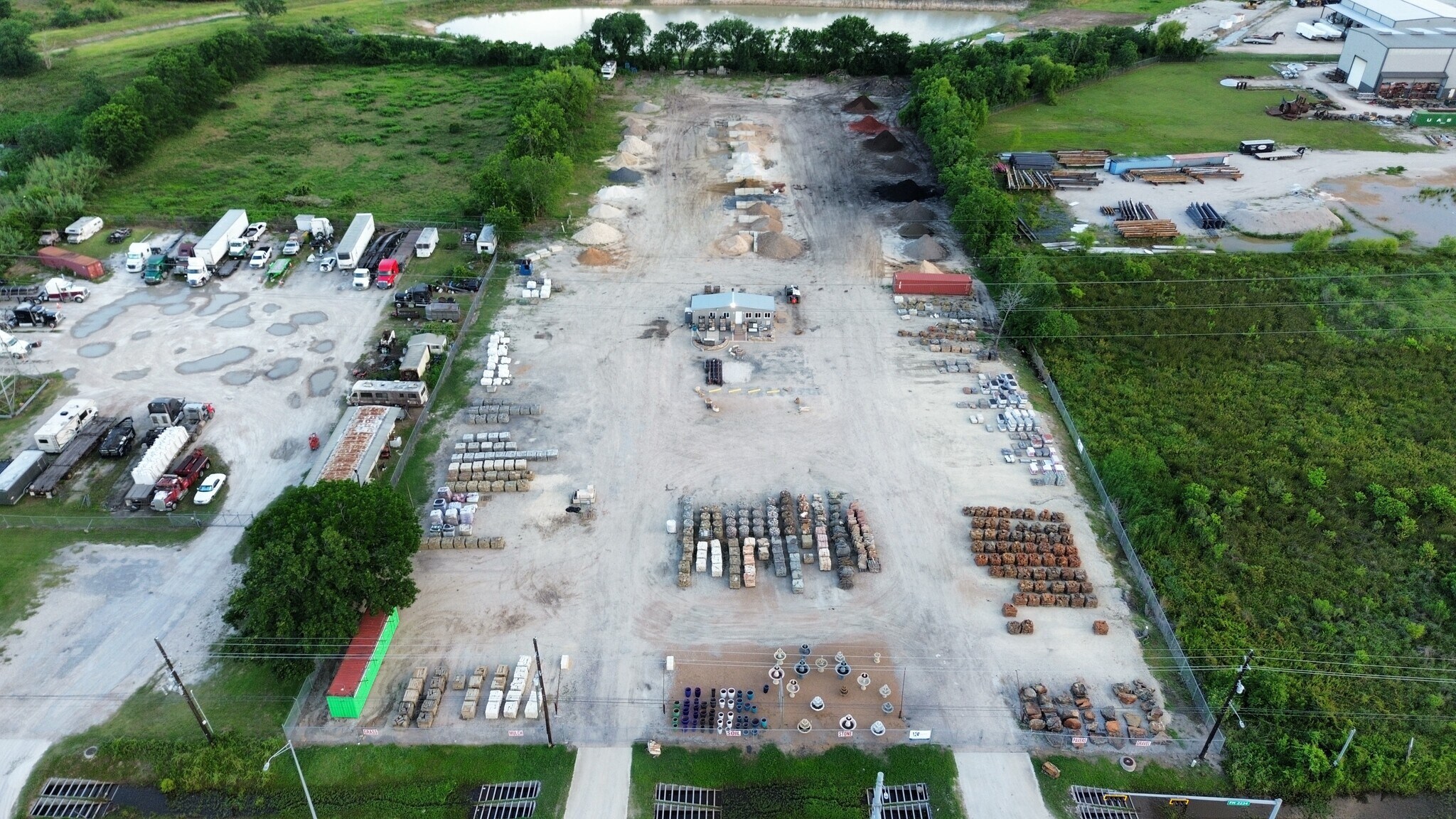 7010 McHard Rd, Houston, TX for Sale