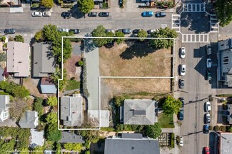 Healdsburg, CA Residential Land - 320 East st