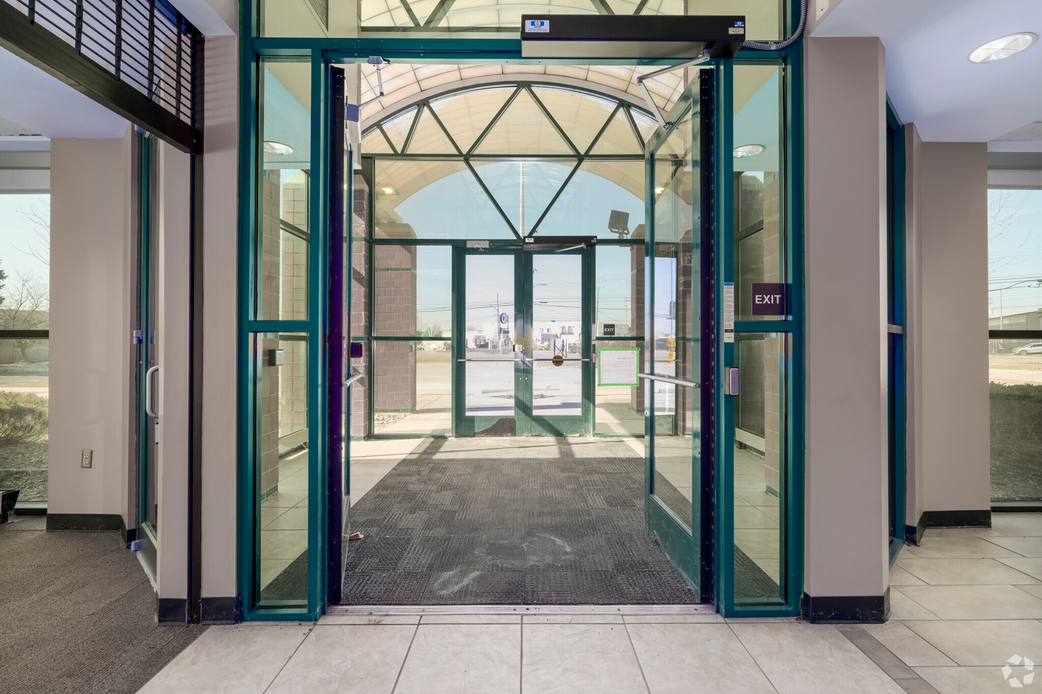 30730 Groesbeck Hwy, Roseville, MI for Sale