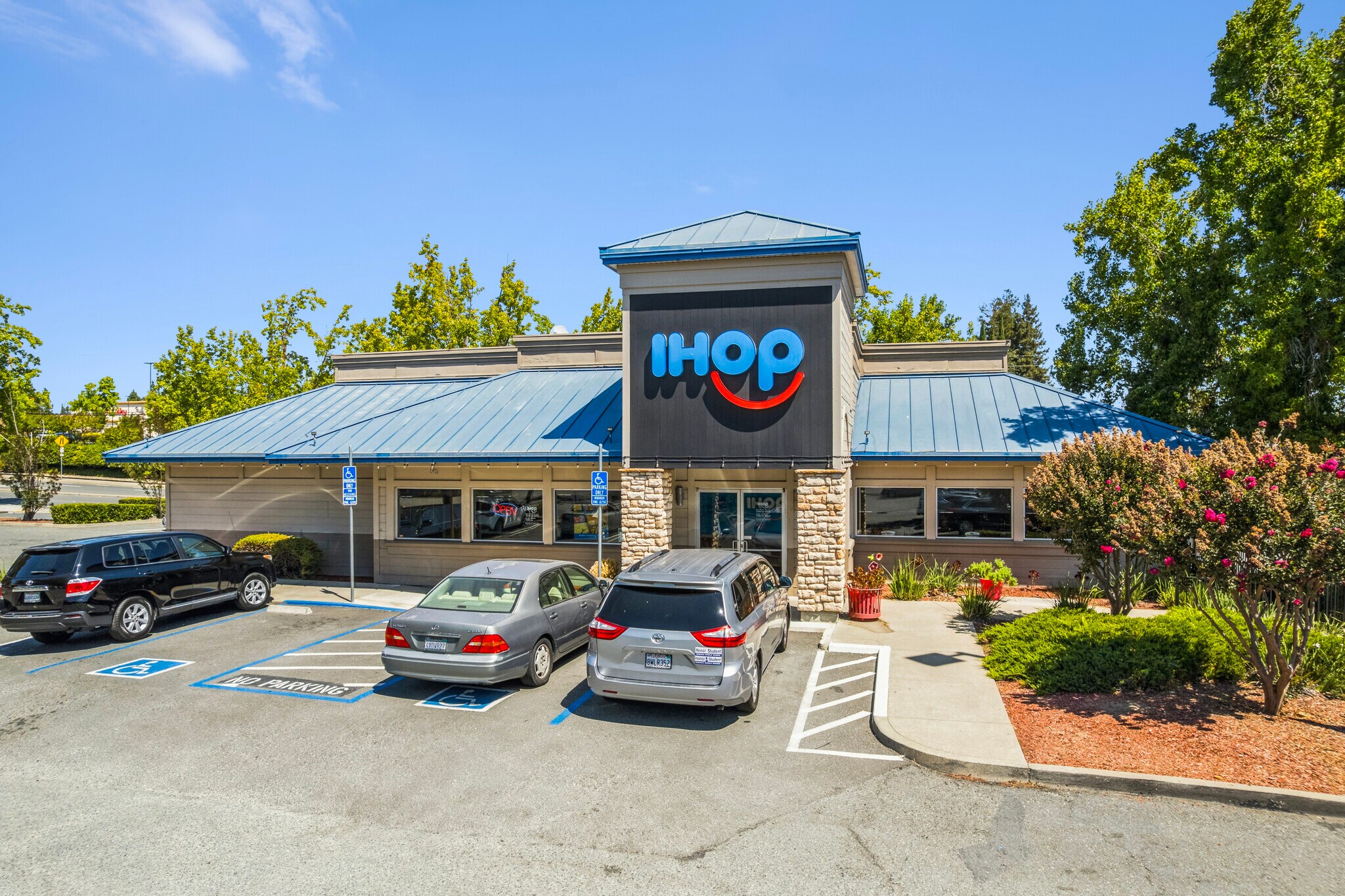1190 Arnold Dr, Martinez, CA for Sale