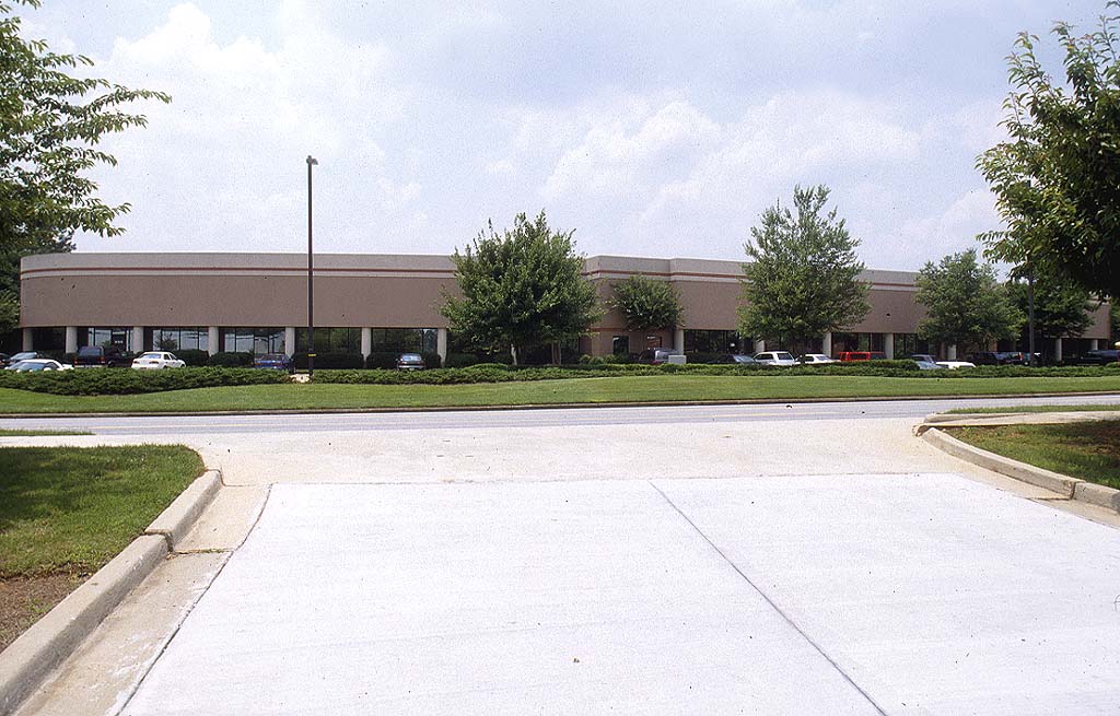 2100 Barrett Park Dr, Kennesaw, GA for Rent