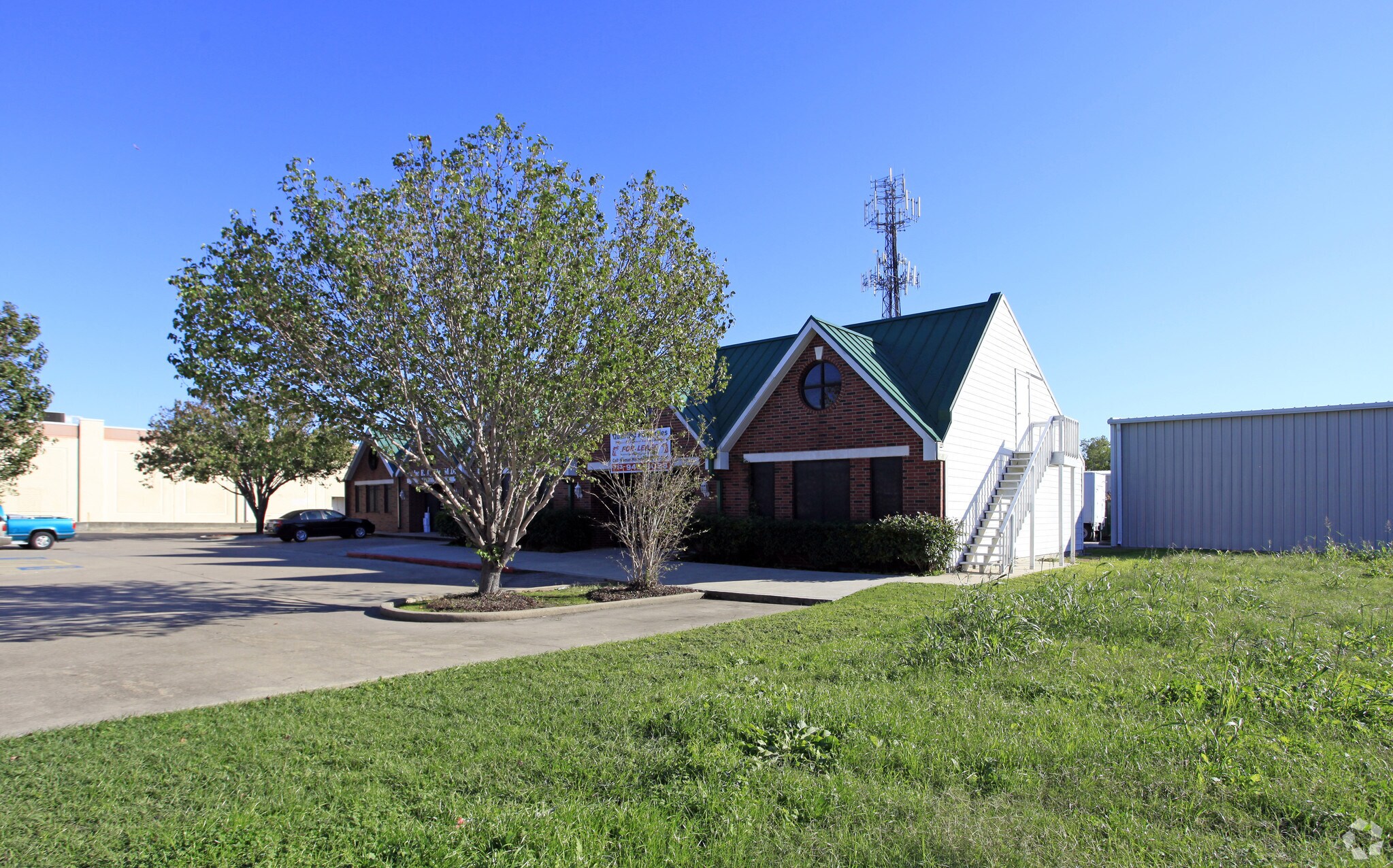 3216 Spencer Hwy Pasadena, TX 77504 Office Property for Sale on