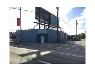 Opa Locka, FL Storefront - 13990 NW 27th Ave