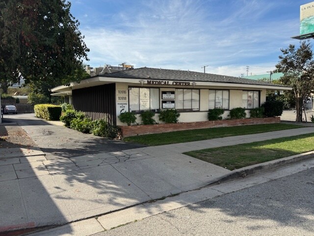 10916-10918 Riverside Dr, North Hollywood, CA for Rent