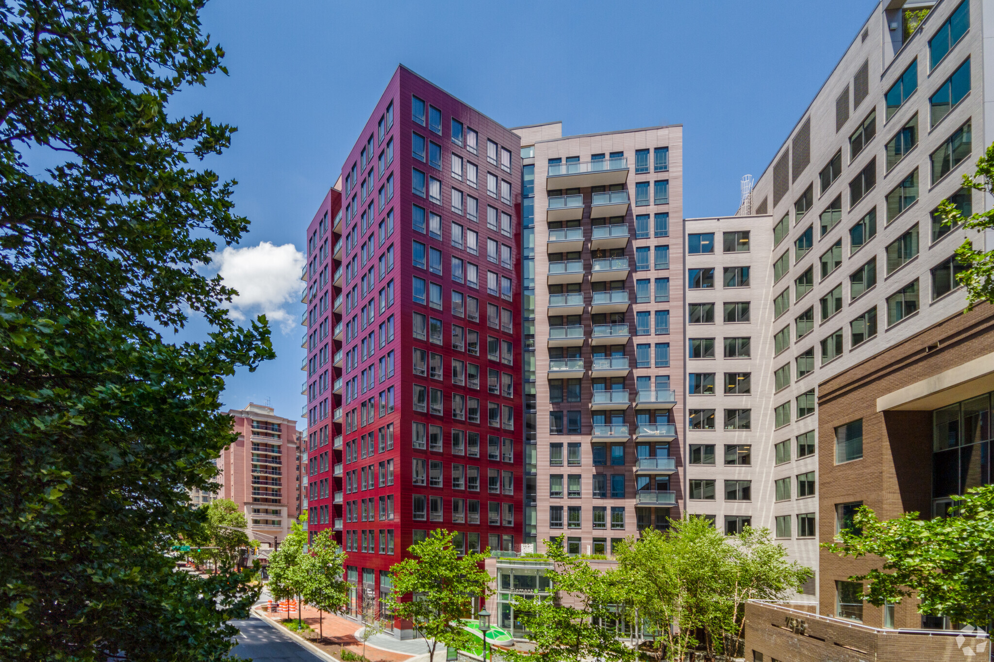 100 Commerce Ln, Bethesda, MD for Rent
