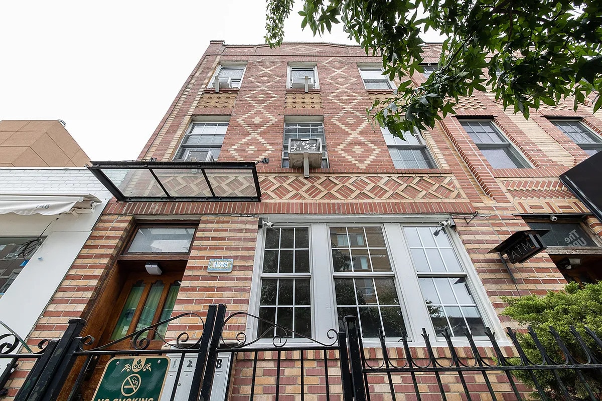 146 N 7th St, Brooklyn, NY for Sale