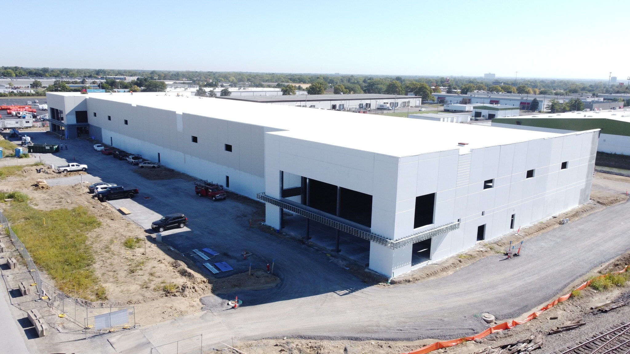 900 Distribution Dr, Columbus, OH for Rent
