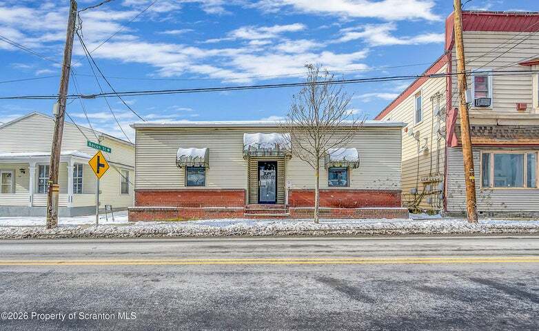 503 Washington Ave, Jermyn, PA for Sale