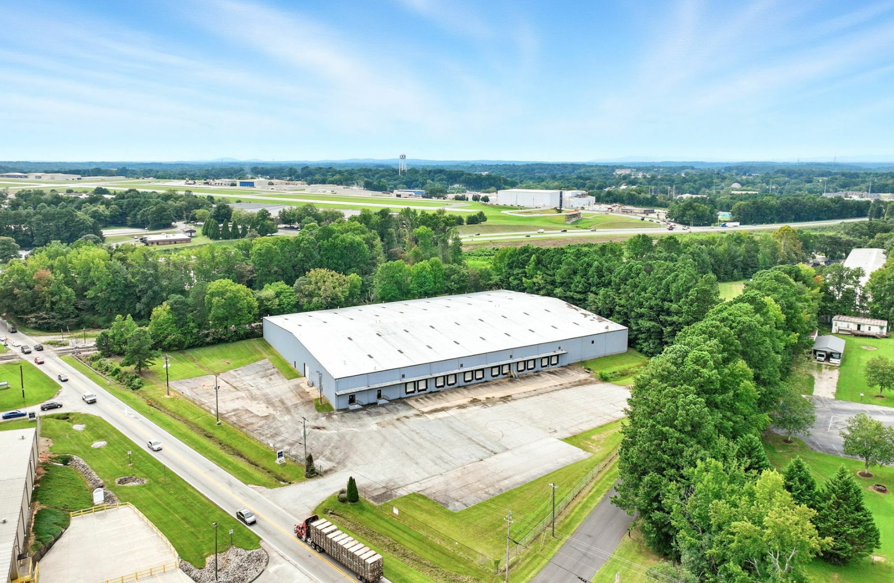 1242 W Ridge Rd, Gainesville, GA for Rent