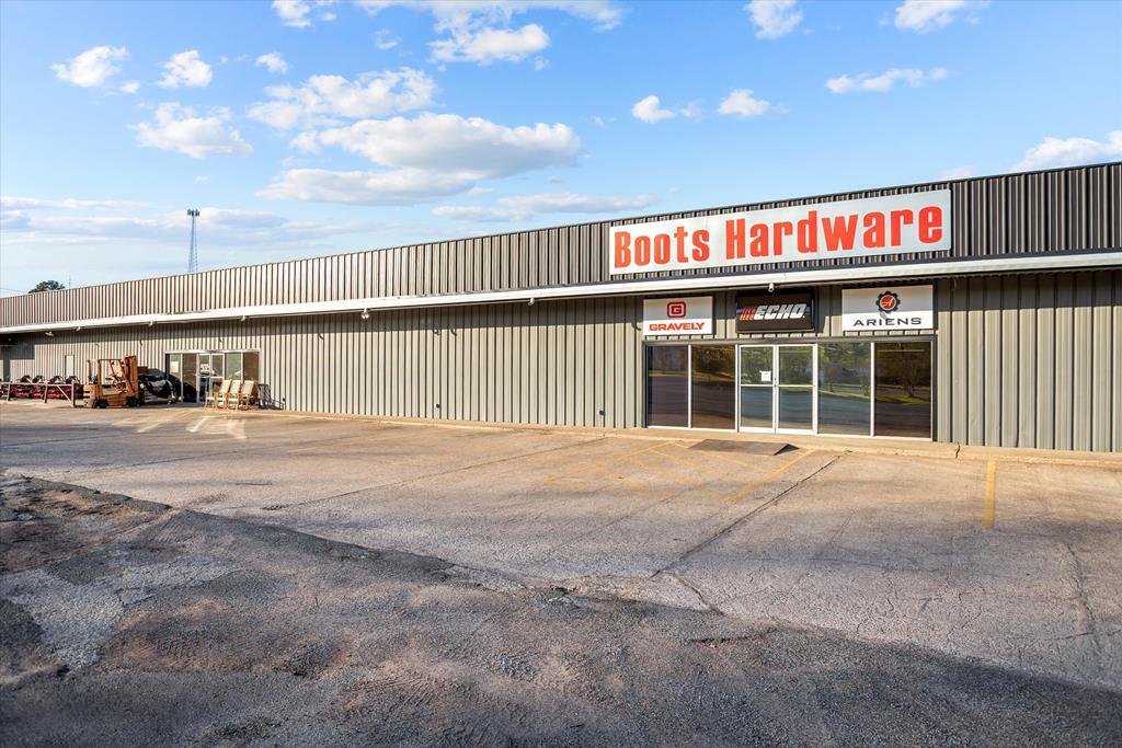 101 S US Highway 69, Huntington, TX for Sale