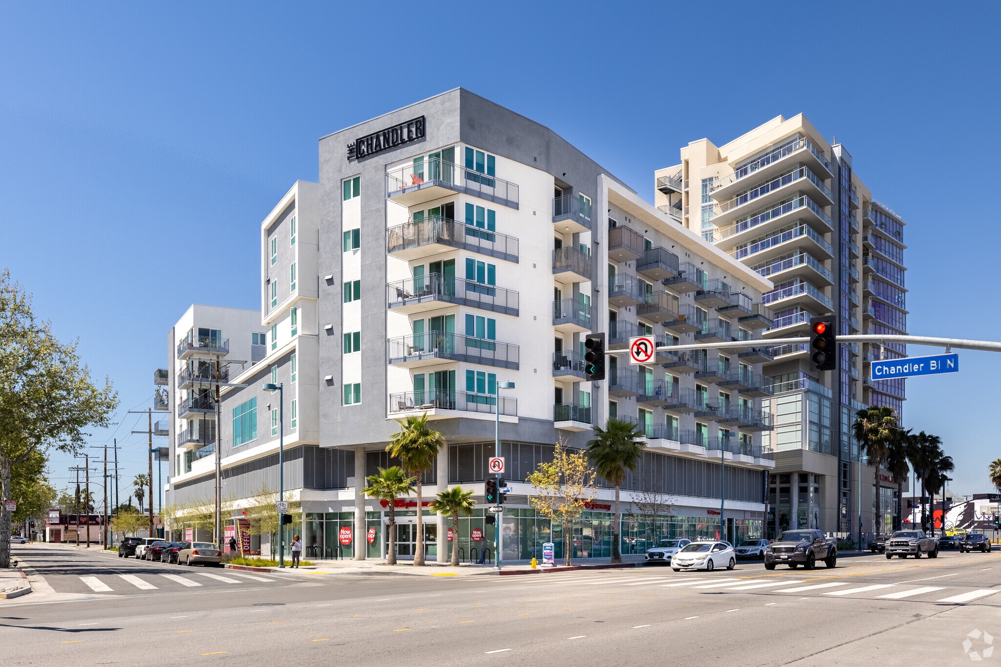 5401 Lankershim Blvd, North Hollywood, CA for Rent