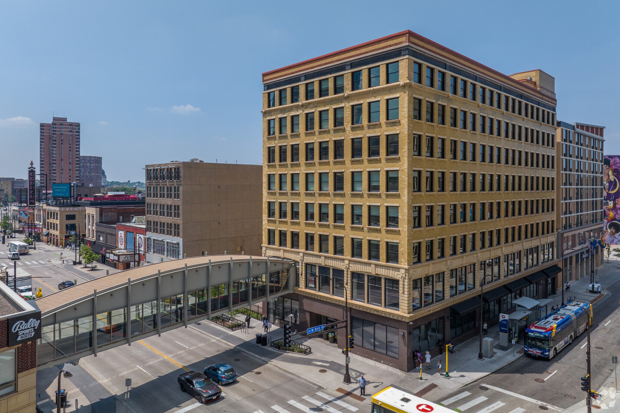 800 Hennepin Ave, Minneapolis, MN for Rent