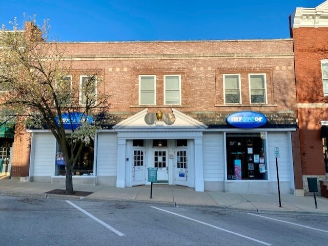 104-106 S Washington St, Hinsdale, IL for Sale