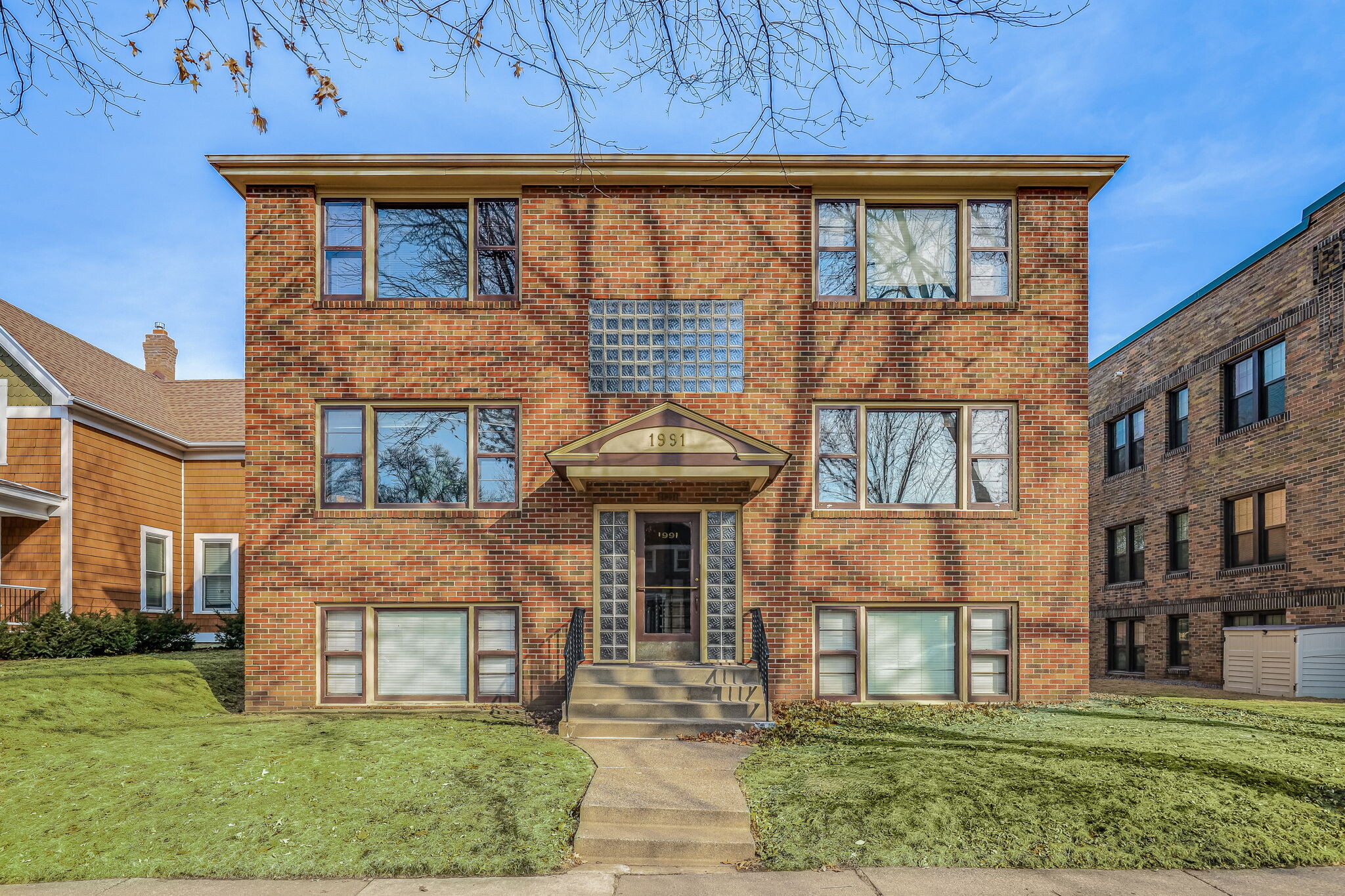 1991 Grand Ave, Saint Paul, MN for Sale