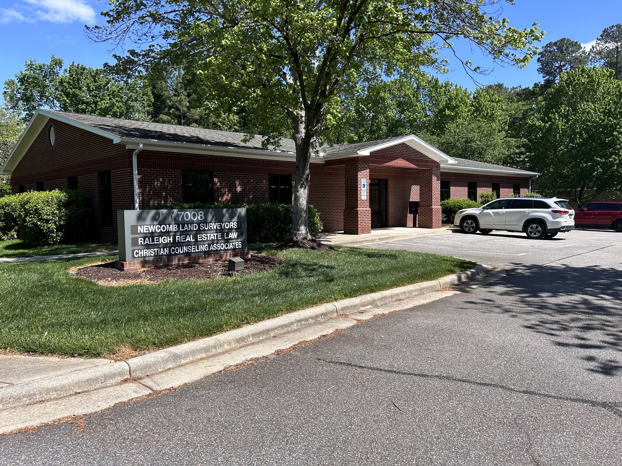 7008 Harps Mill Rd, Raleigh, NC for Sale