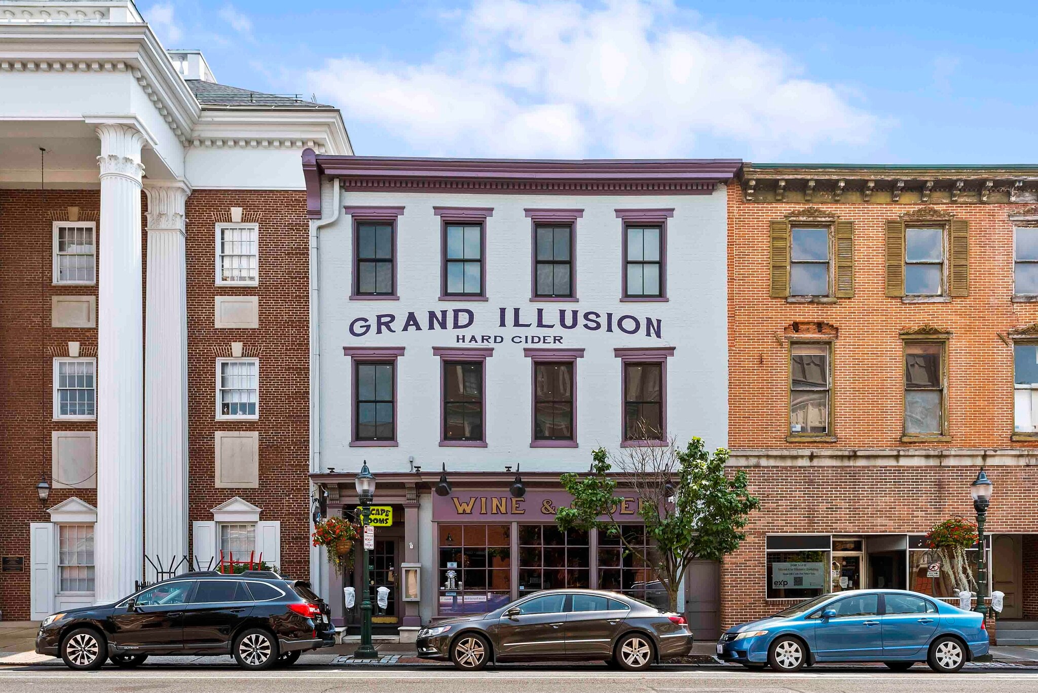 26 W High St, Carlisle, PA for Sale