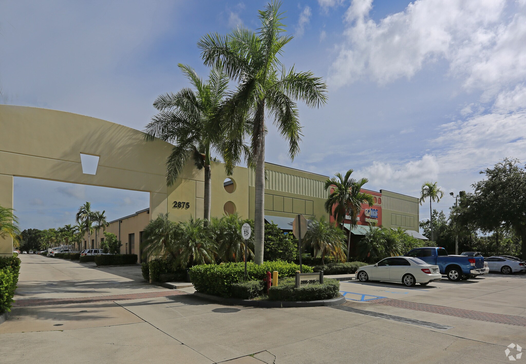 2875-2915 Jupiter Park Dr, Jupiter, FL for Rent