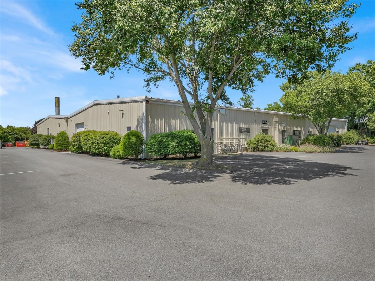 10 Rainbow Ter, Danvers, MA for Rent
