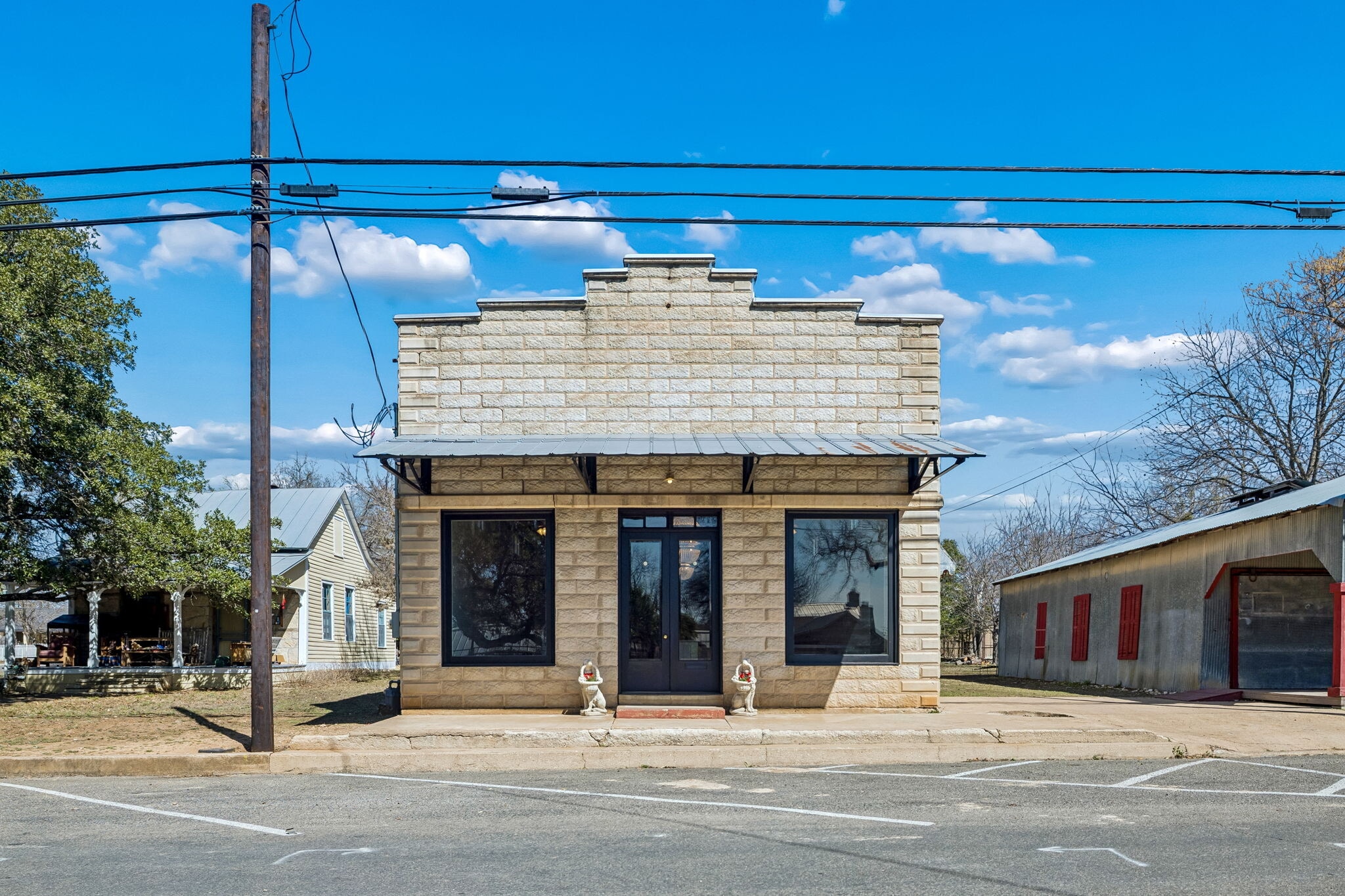 606 High St, Comfort, TX for Sale