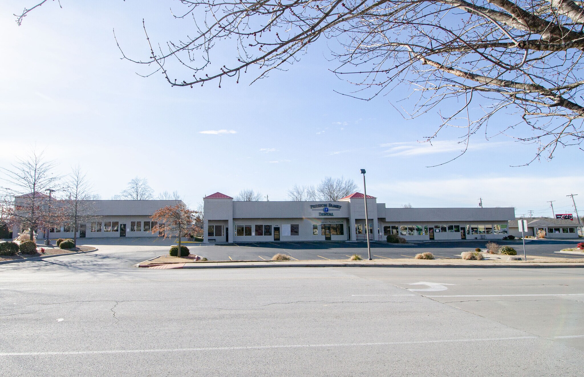 612 E Elm St Republic, MO 65738 Office Property for Sale on
