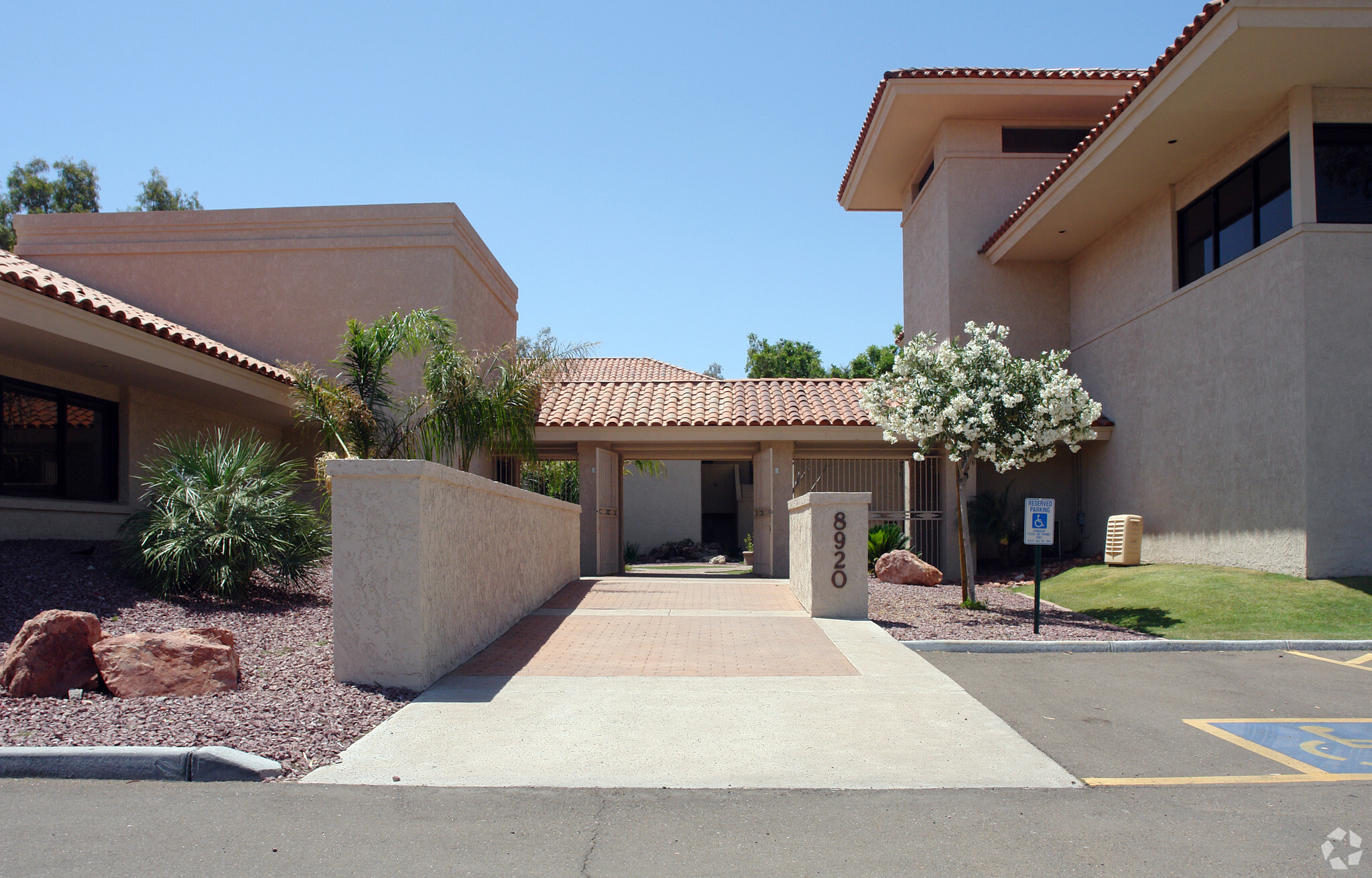 2301 W Dunlap Ave, Phoenix, AZ for Rent