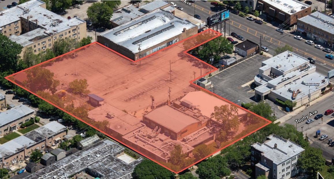 2424 W Touhy Ave, Chicago, IL for Sale