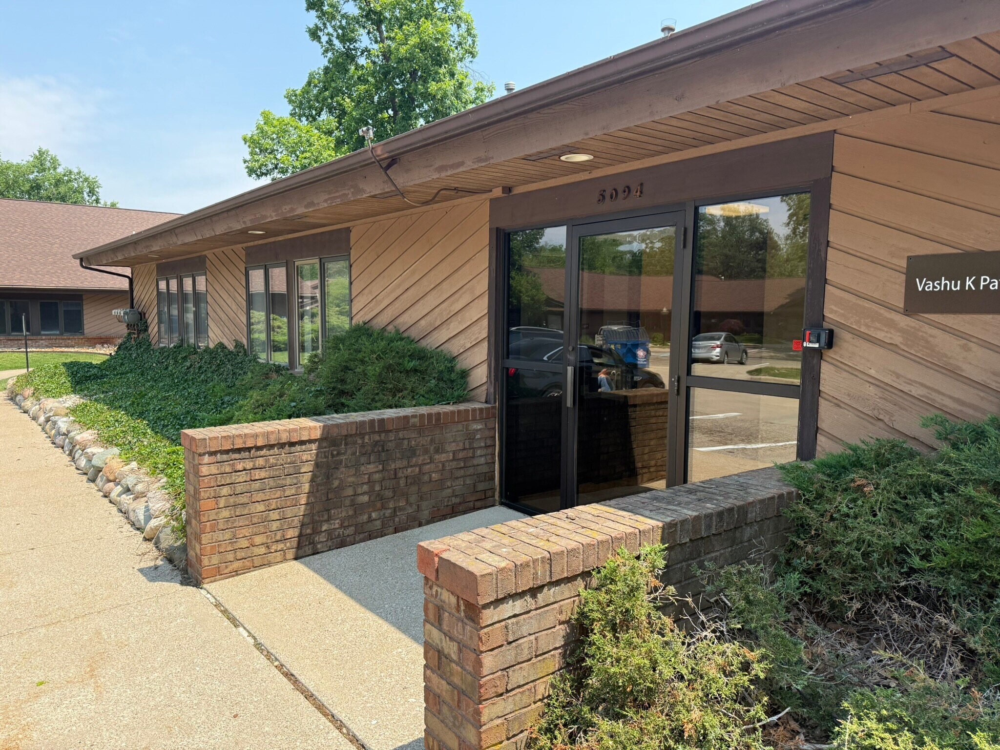 5092 Lovers Ln, Portage, MI for Sale