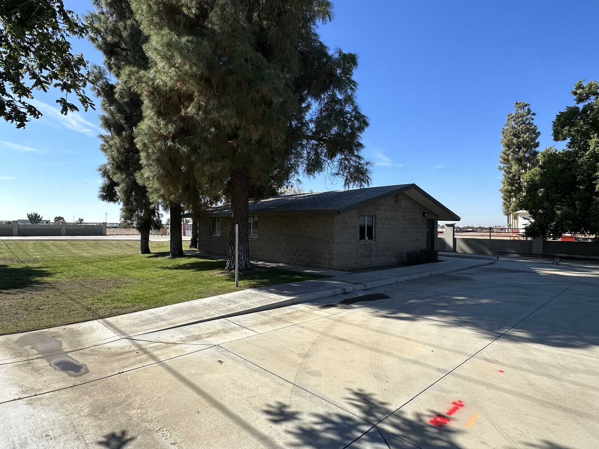 115 S Beech Ave, Shafter, CA for Rent