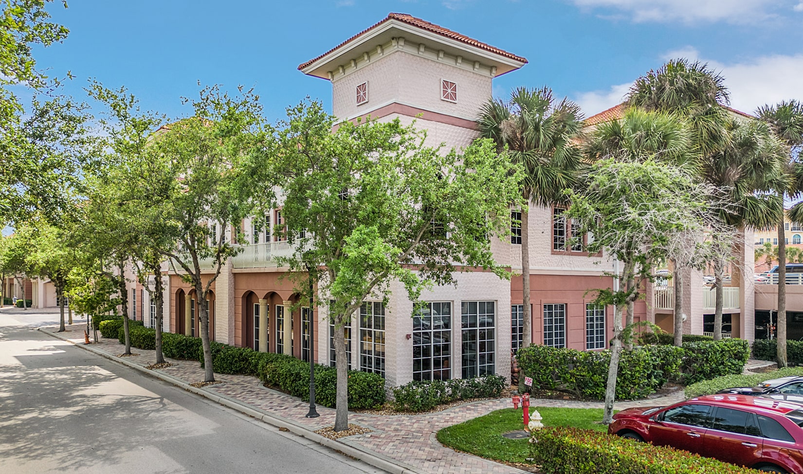 9015 Strada Stell Ct, Naples, FL for Sale