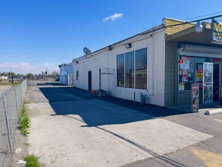 Bakersfield, CA Retail - 2222 S Chester Ave