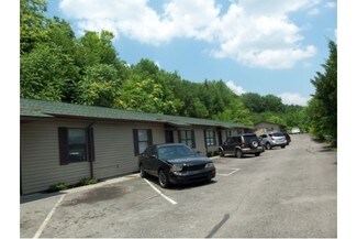 Sevierville, TN Apartments - 739 W Casey Dr