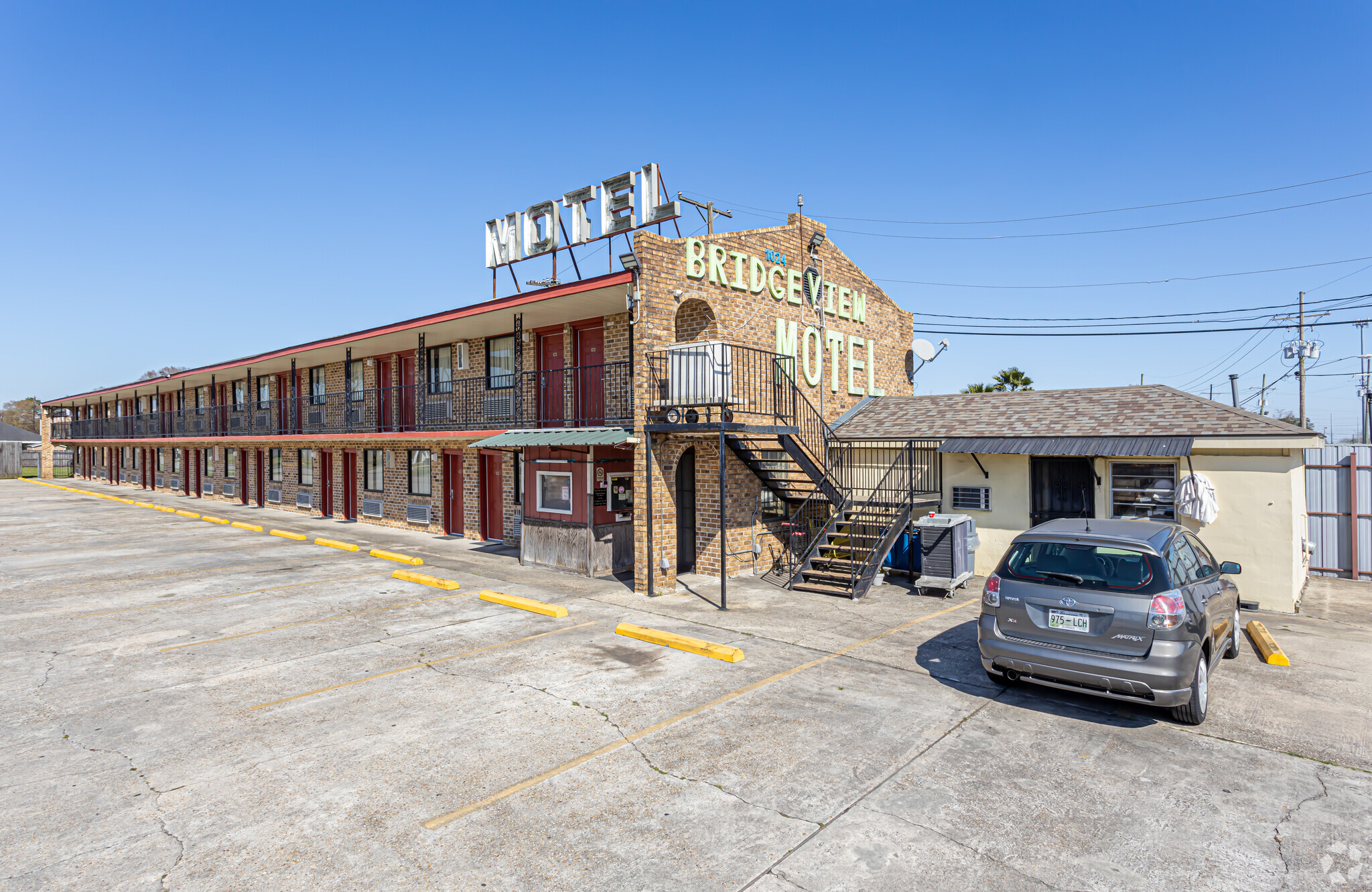 1024 Bridge City Ave, Westwego, LA for Sale