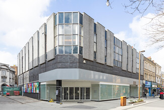 London, LND Retail - 71-77 Powis St