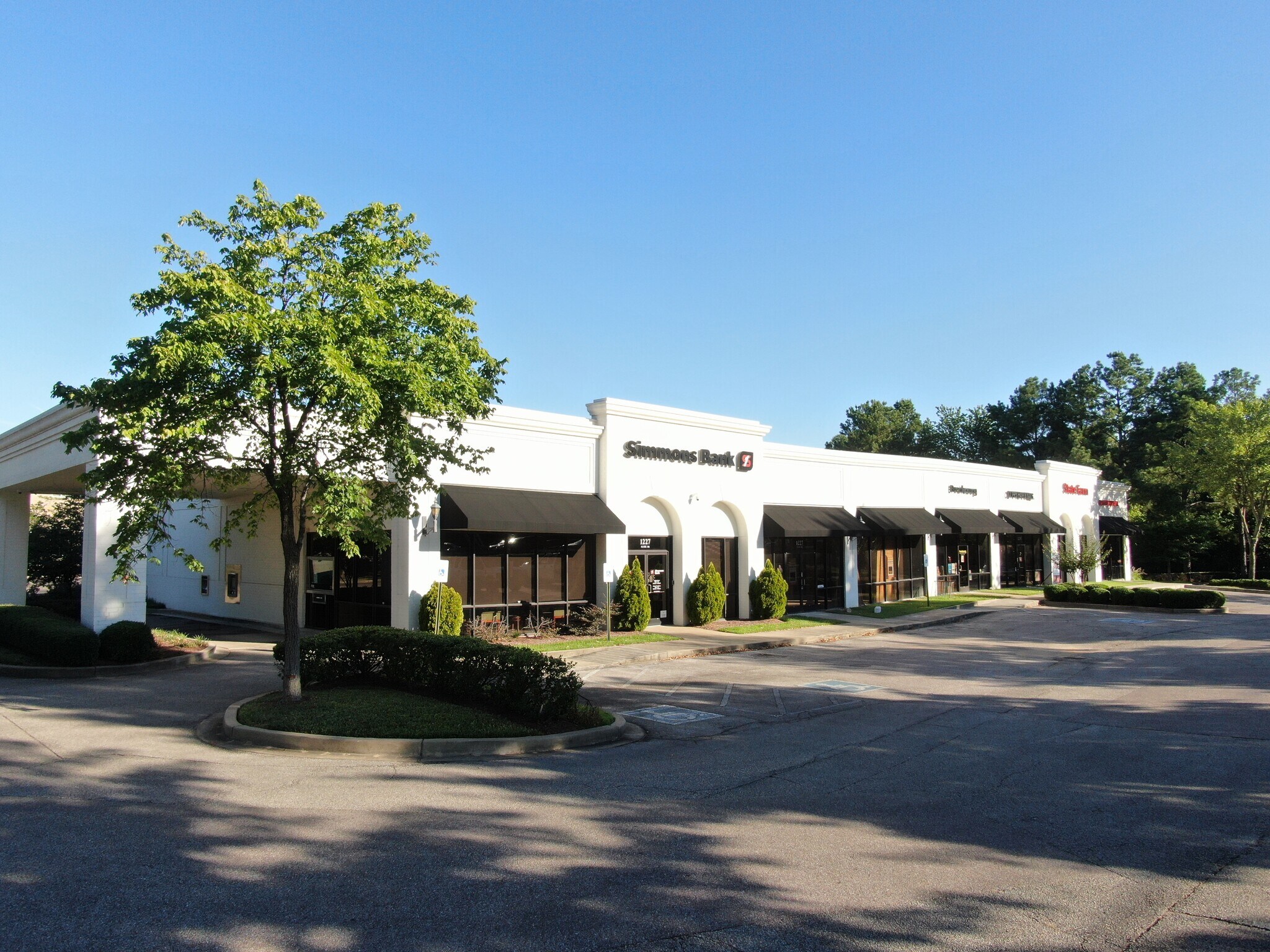 1217-1227 S Germantown Rd, Germantown, TN for Sale