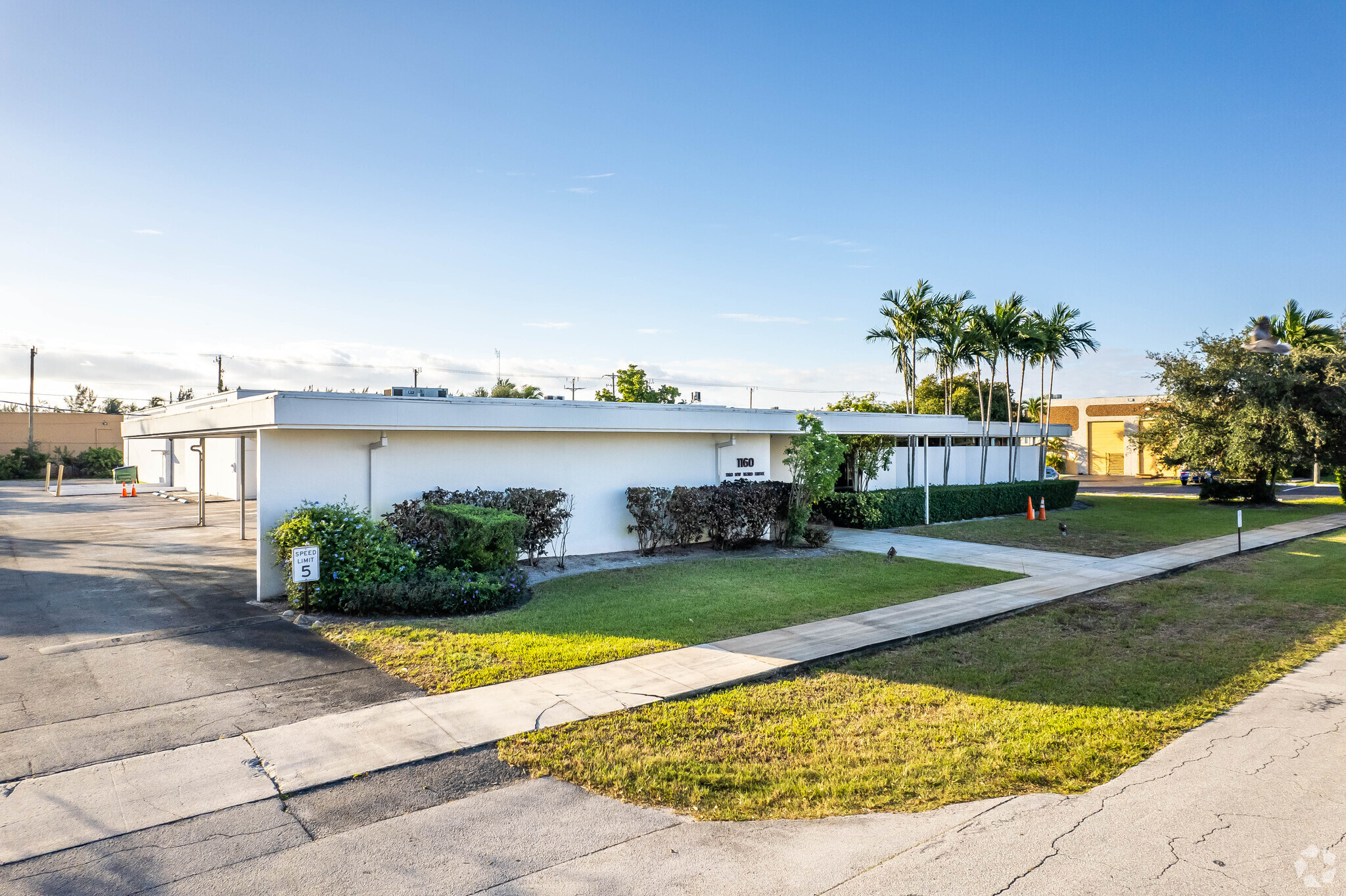 1160 NW 163rd Dr, Miami, FL for Rent