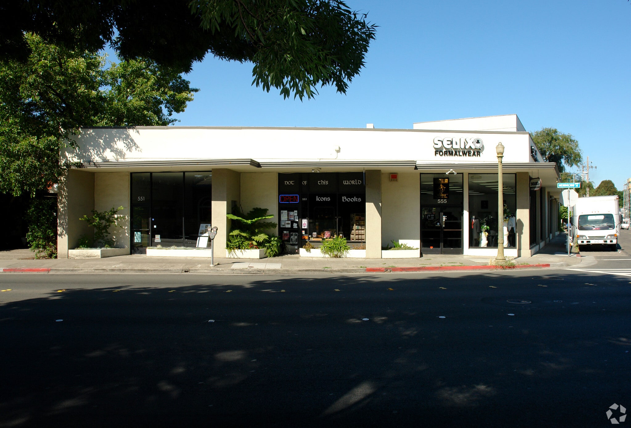 551-555 Mendocino Ave, Santa Rosa, CA for Sale