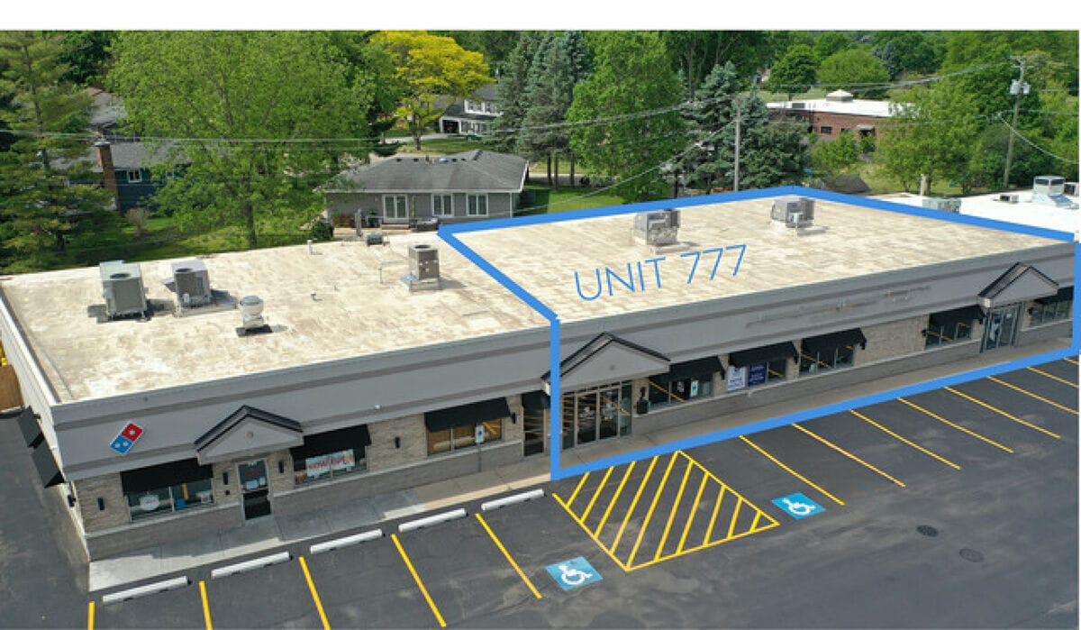 777 E Algonquin Rd, Algonquin, IL for Rent