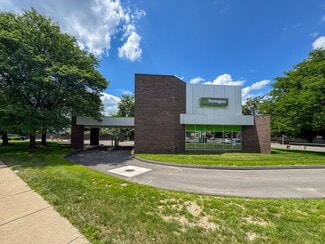 Royal Oak, MI Bank - 1811 Crooks Rd