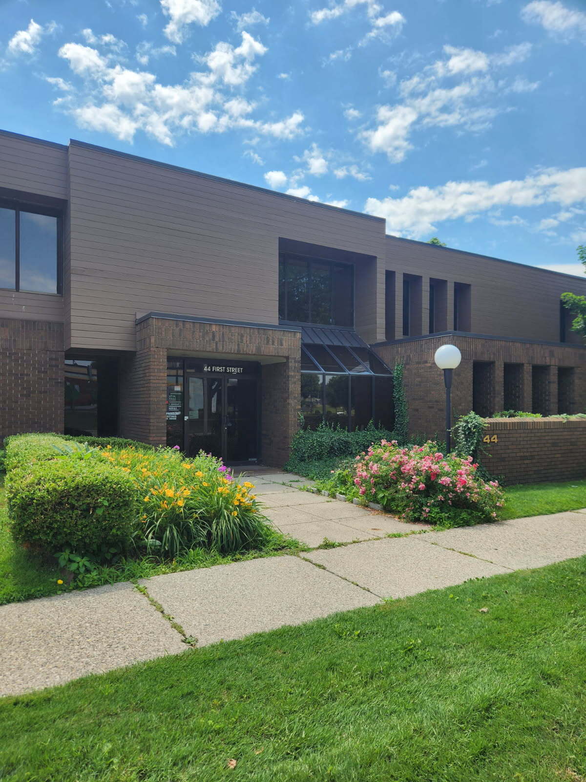 44 First St, Mount Clemens, MI for Rent